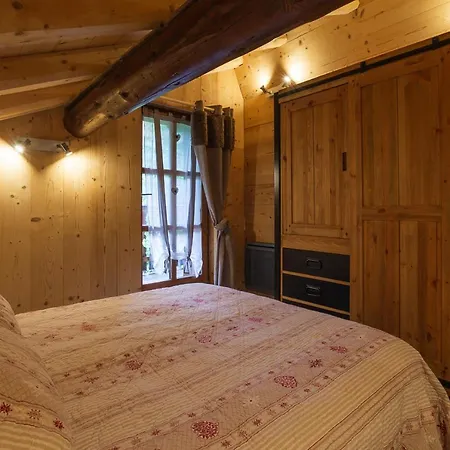 Holiday home 13 Personnes-le Vanvolet